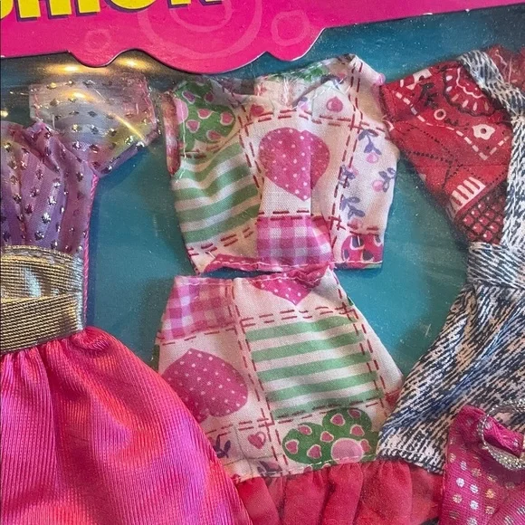 Vintage 90s Barbie Doll Fashion Gift Set 6 Outfits Formal and Casual Clothes - Picture 5 of 8